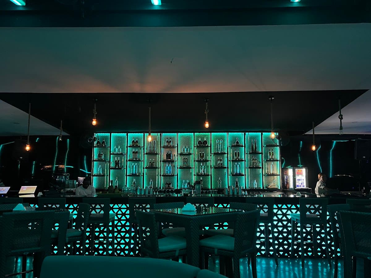 Sky Bar Rooftop, Club in Lagos, Lagos