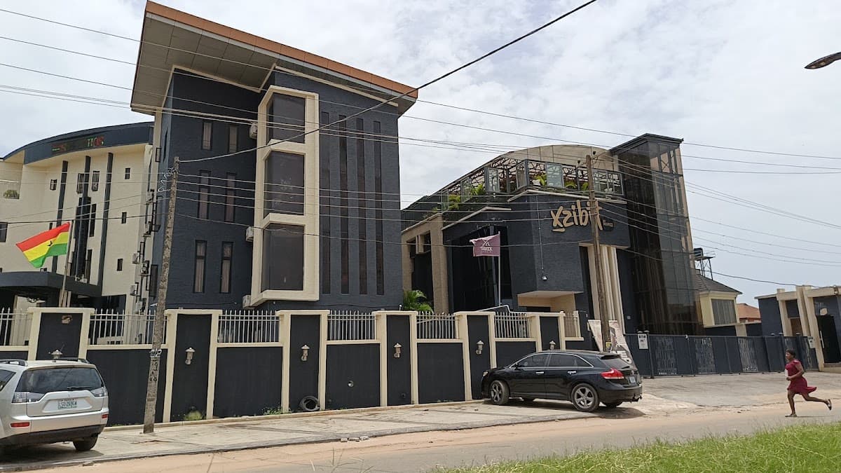 XzibitByMorzi, Club in Benin, Benin