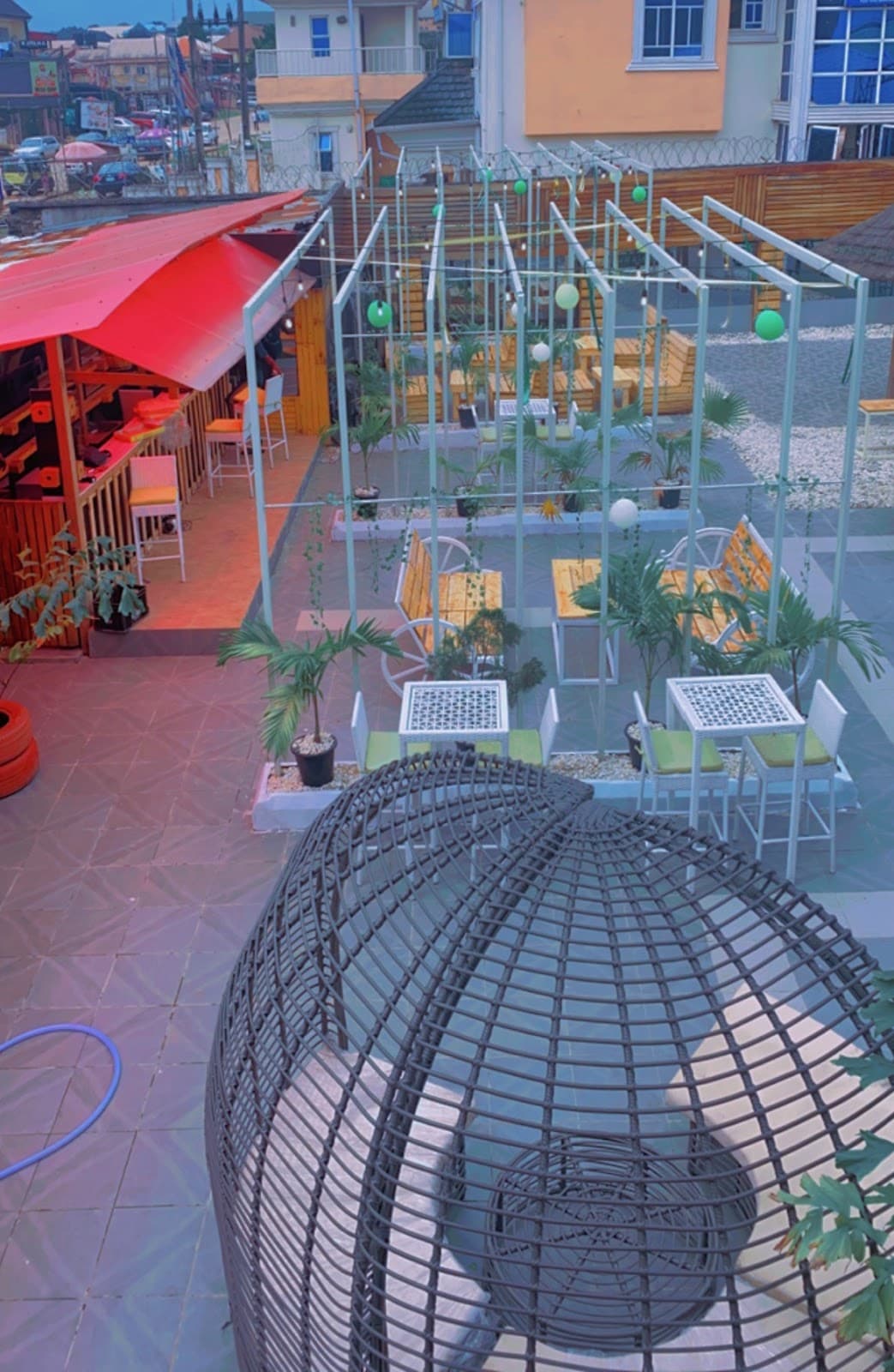 California Owerri, Lounge in Owerri, Owerri