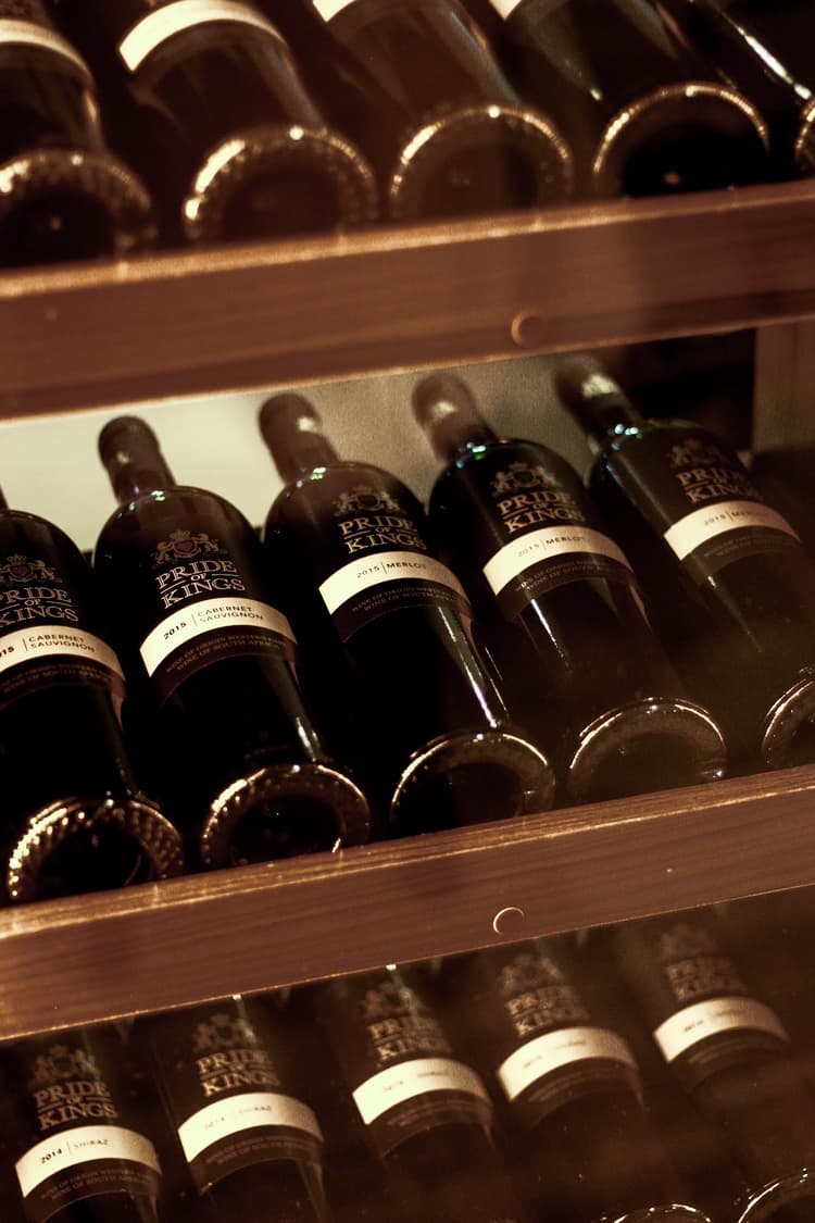 Meraki Restaurant and Lounge