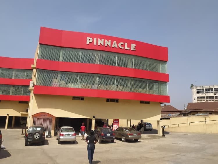 Pinnacle Supermarket