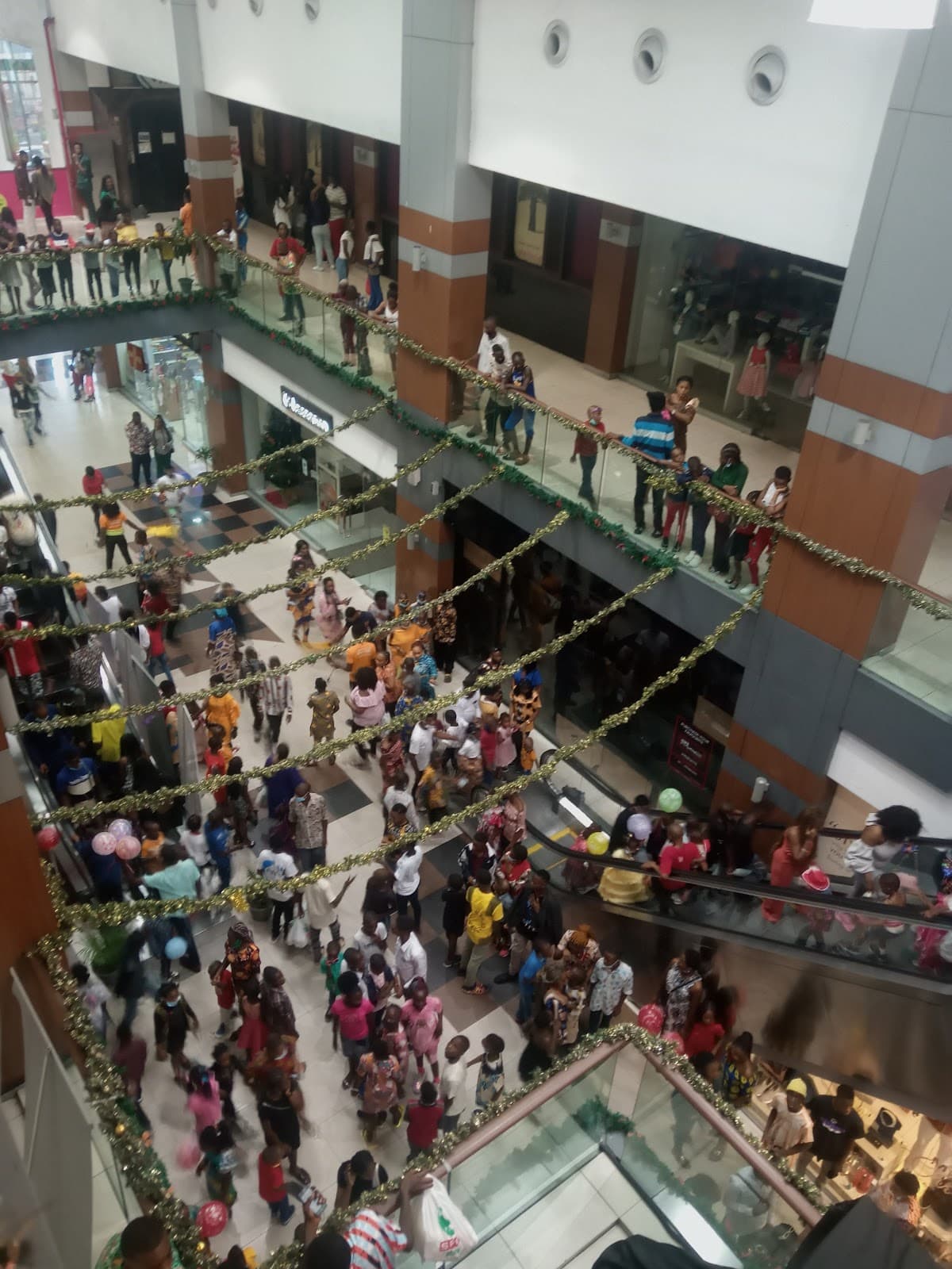 Port harcourt Mall gallery 1