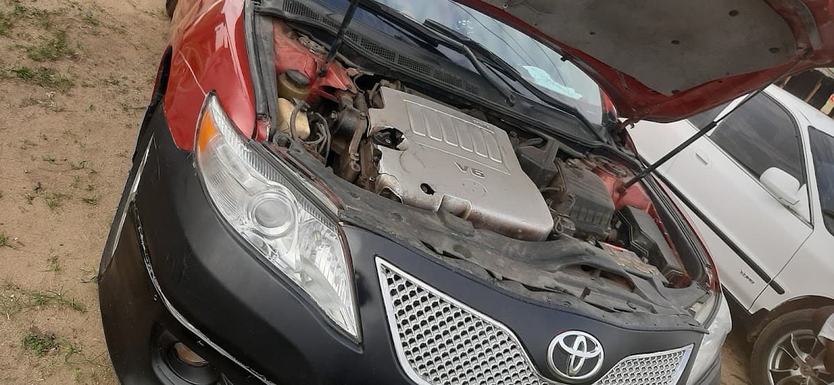 Solomon's auto electrical workshop