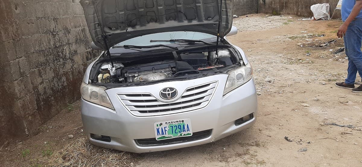 Solomon's auto electrical workshop gallery 2