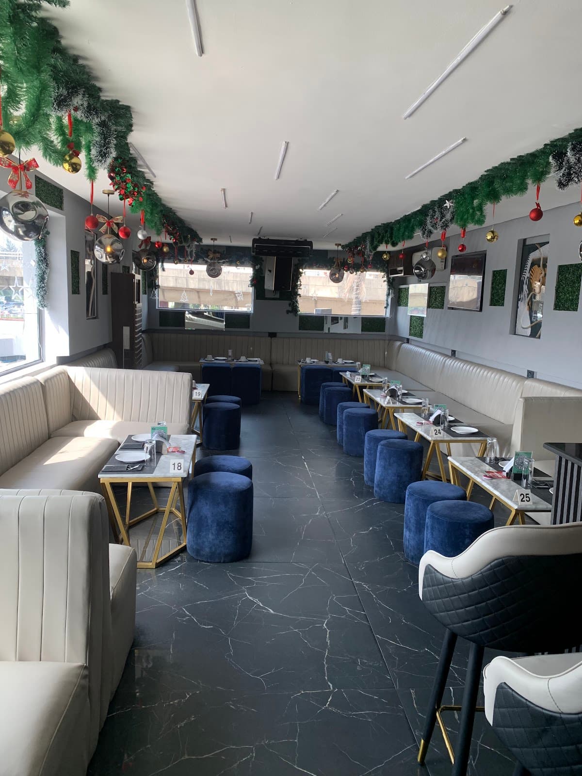 Elsie's Splendour review
